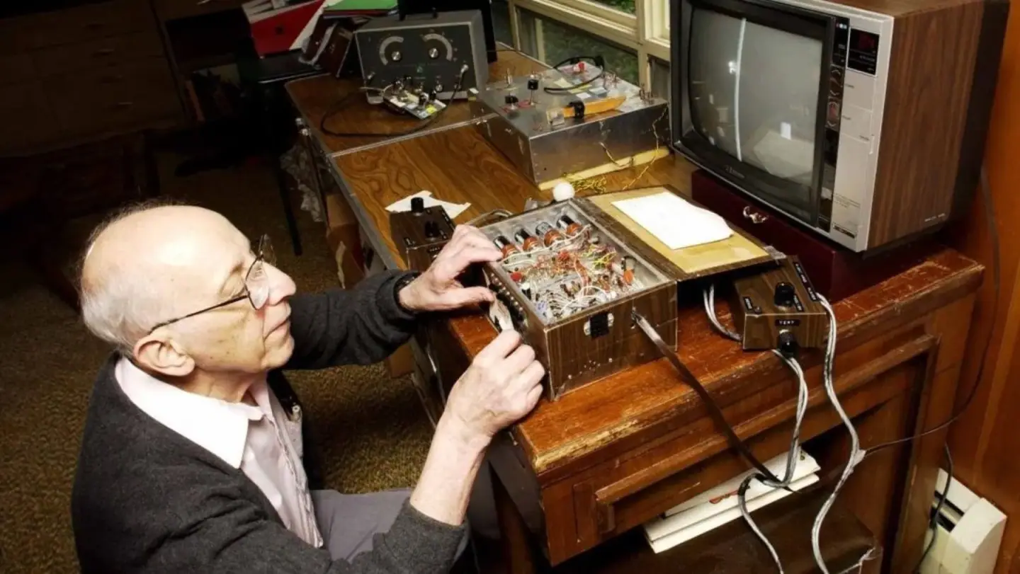 1972: Ralph Baer Creates the First Home Gaming Console - Pivotal Moments