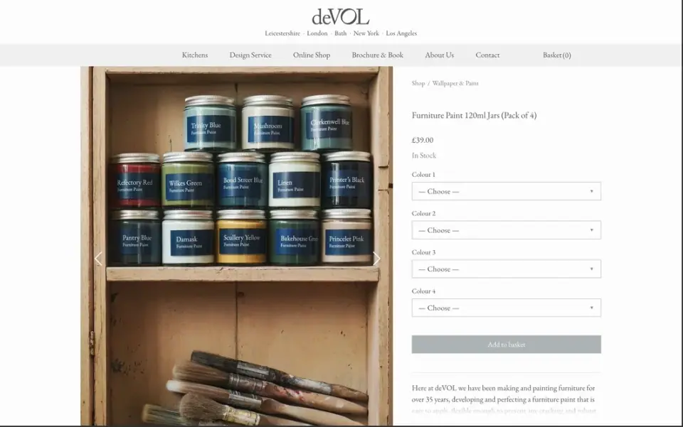The paint sample bundle picker on devolkitchens.co.uk